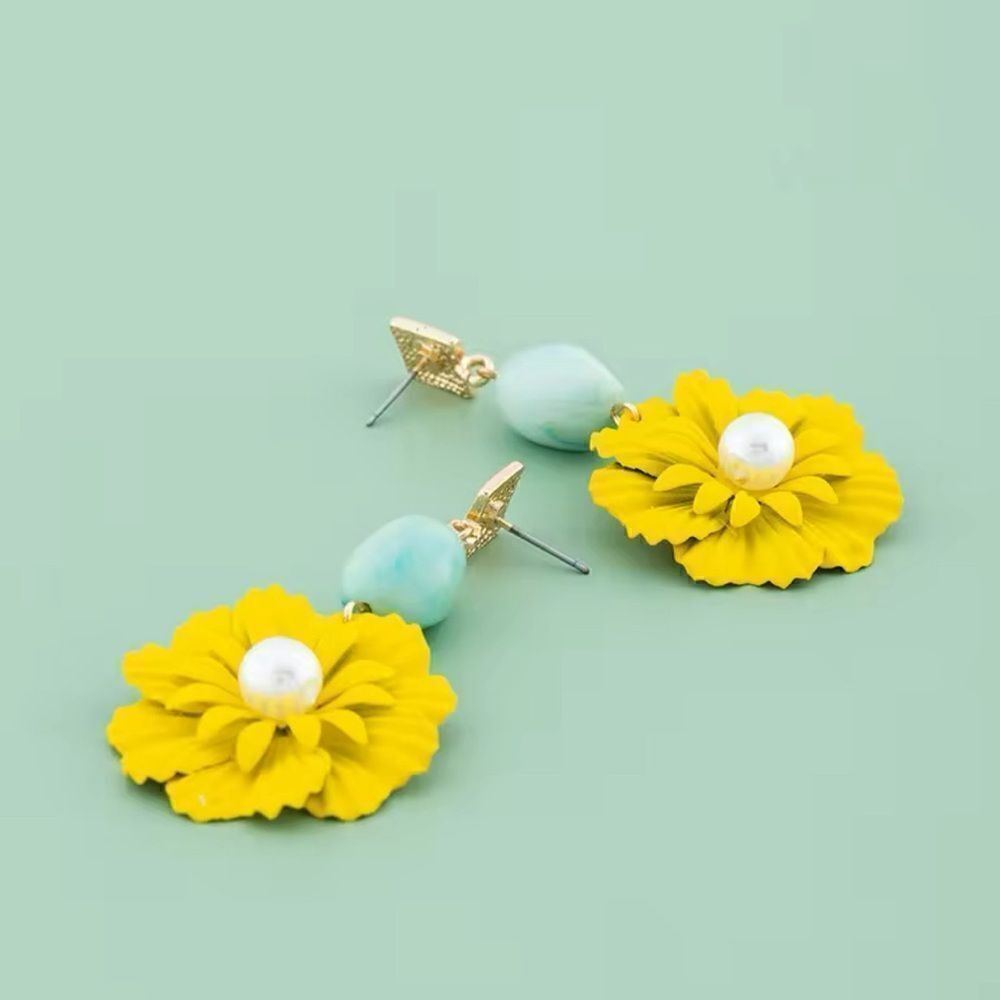 Flower statement earrings #910 - Picture 2 of 4